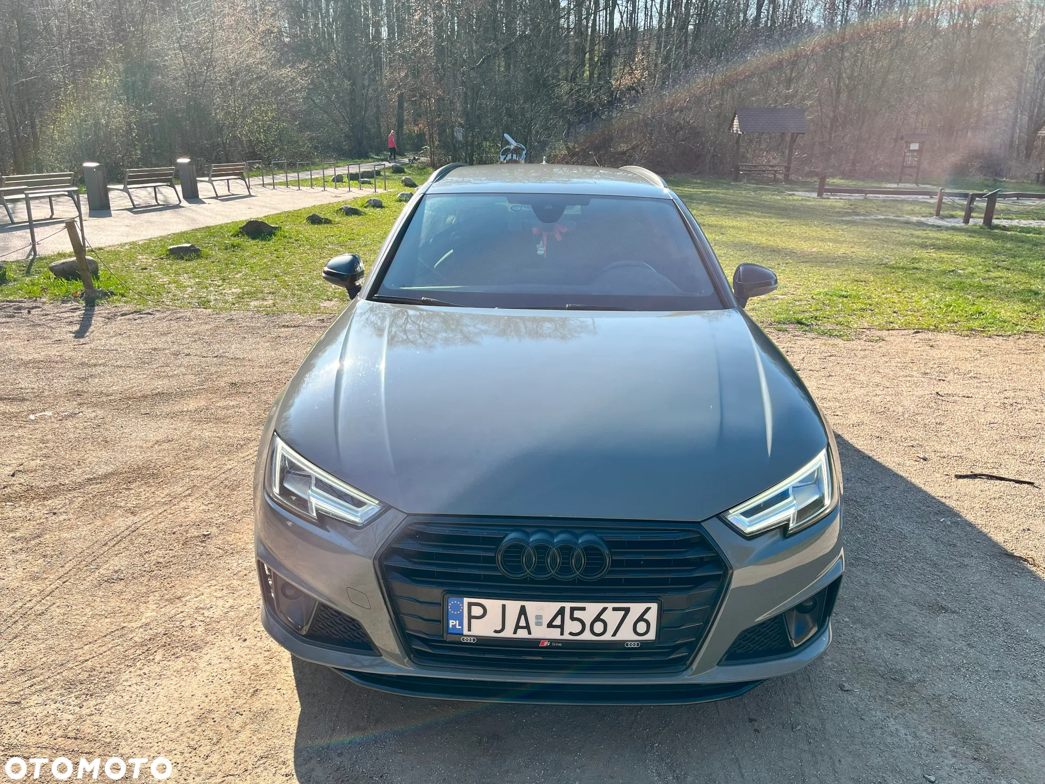 Audi A4 Avant 40 TFSI S tronic - 6