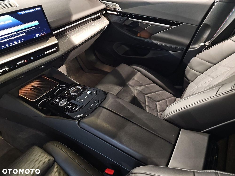 BMW Seria 5 - 19