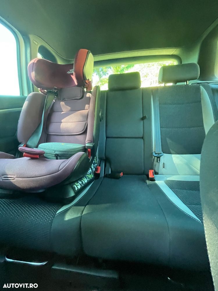 Volkswagen Tiguan 2.0 TDI 4Motion DSG Sport & Style - 10