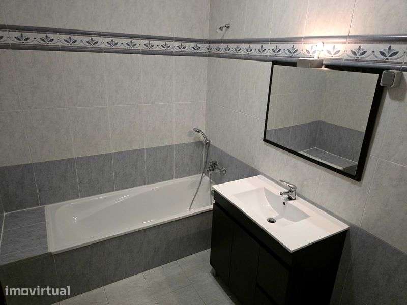 Apartamento T2 à venda | 3.º andar com elevador | 285.000 € - Grande imagem: 4/12