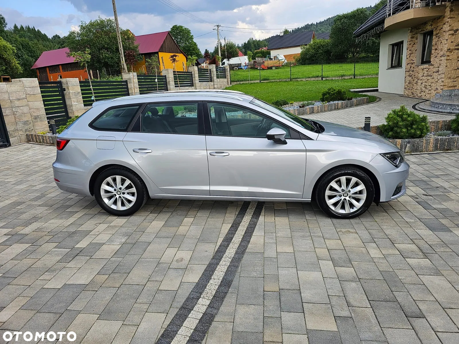 Seat Leon 1.6 TDI DSG Xcellence - 4