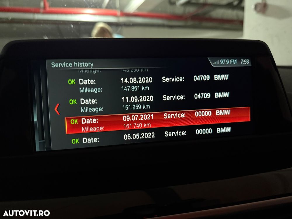 BMW Seria 5 520d AT - 13