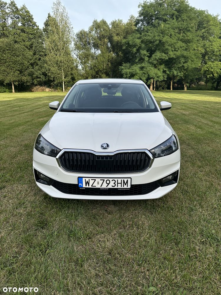 Skoda Fabia 1.0 Essence - 14