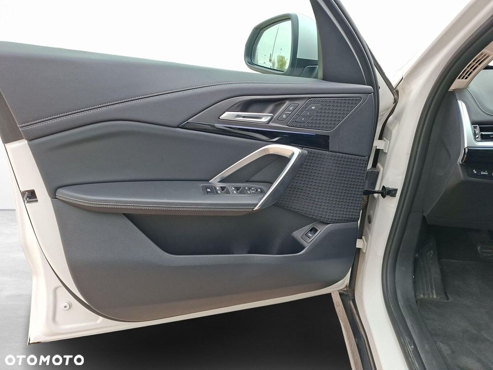 BMW X1 sDrive18i xLine sport - 12