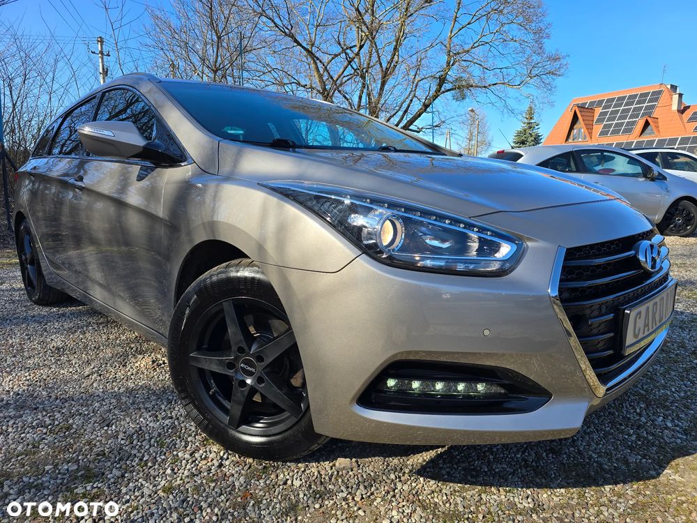 Hyundai i40 Kombi 1.7 CRDi Style - 1