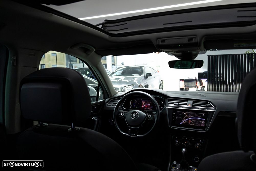 VW Tiguan 2.0 TDI R-Line DSG - 26
