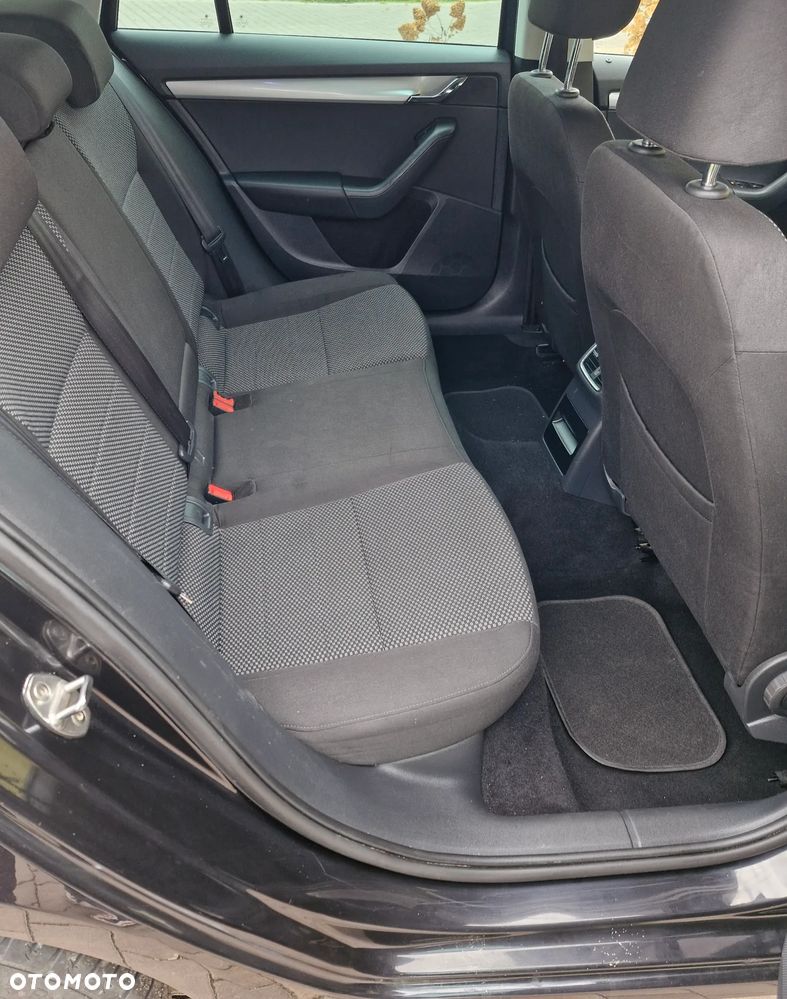 Skoda Octavia 1.6 TDI Green tec Ambition - 17