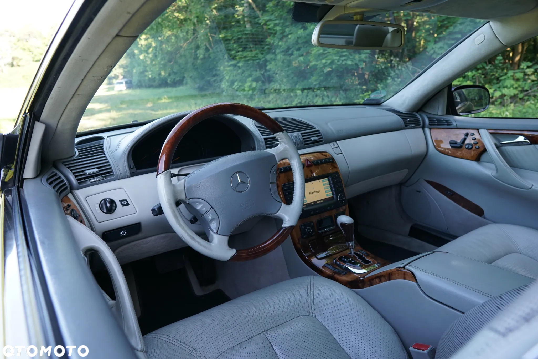 Mercedes-Benz CL 500 - 12