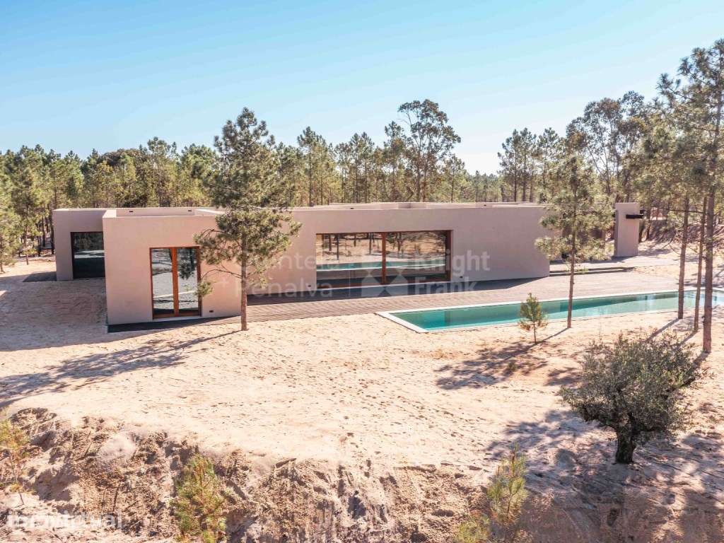 Villa T4 com piscina, inserida no Melides Art Park - Grande imagem: 5/31