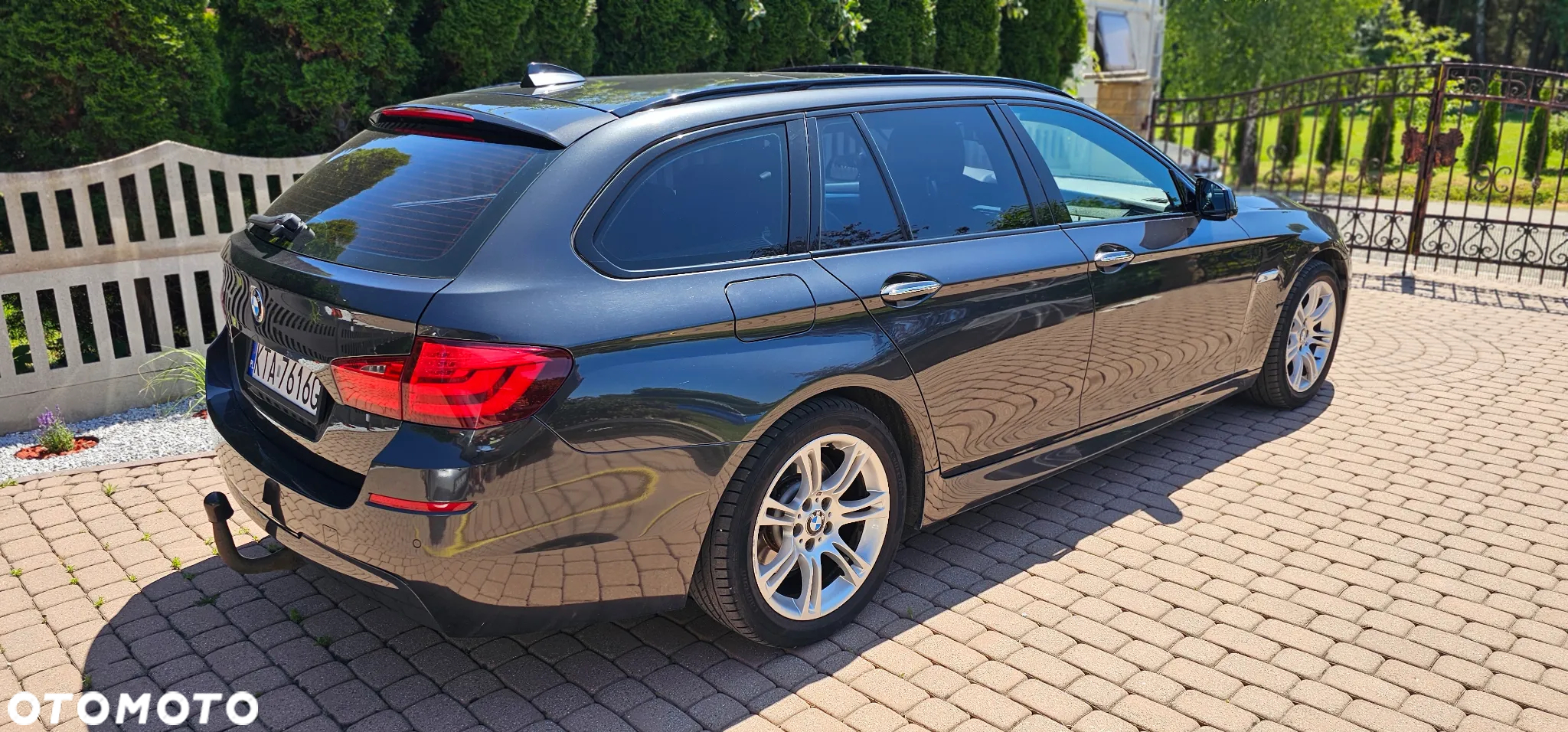 BMW Seria 5 520d Touring - 10