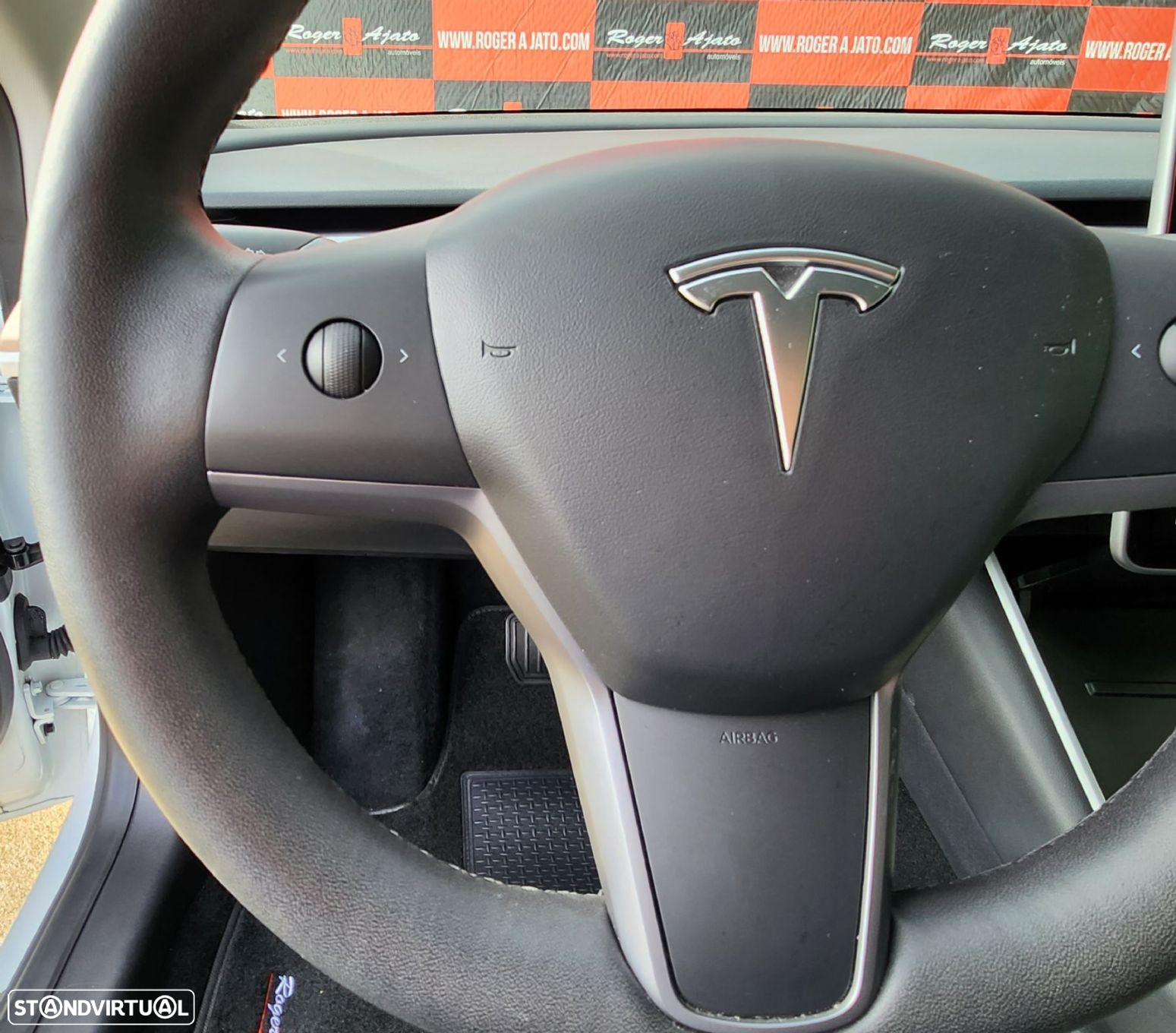 Tesla Model 3 Standard RWD Plus - 24