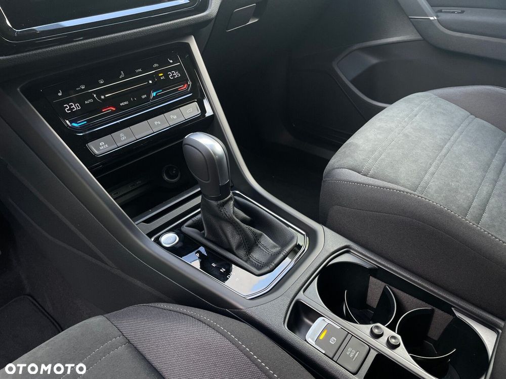 Volkswagen Touran 1.5 TSI EVO Highline DSG - 23