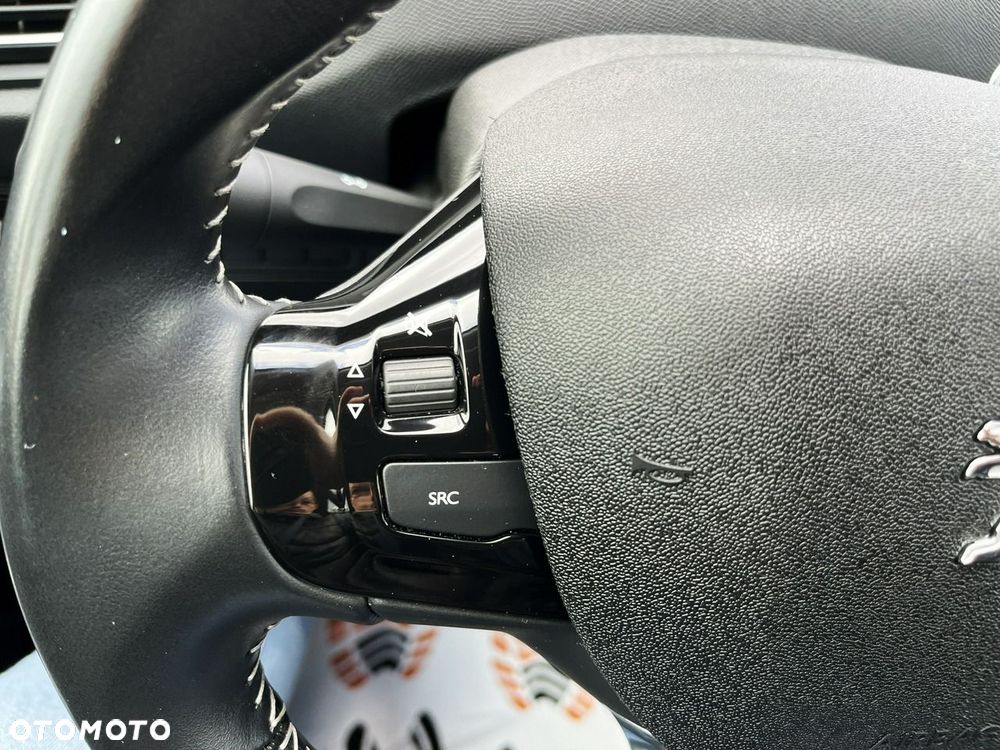 Peugeot 308 1.2 PureTech Active Pack S&S - 13