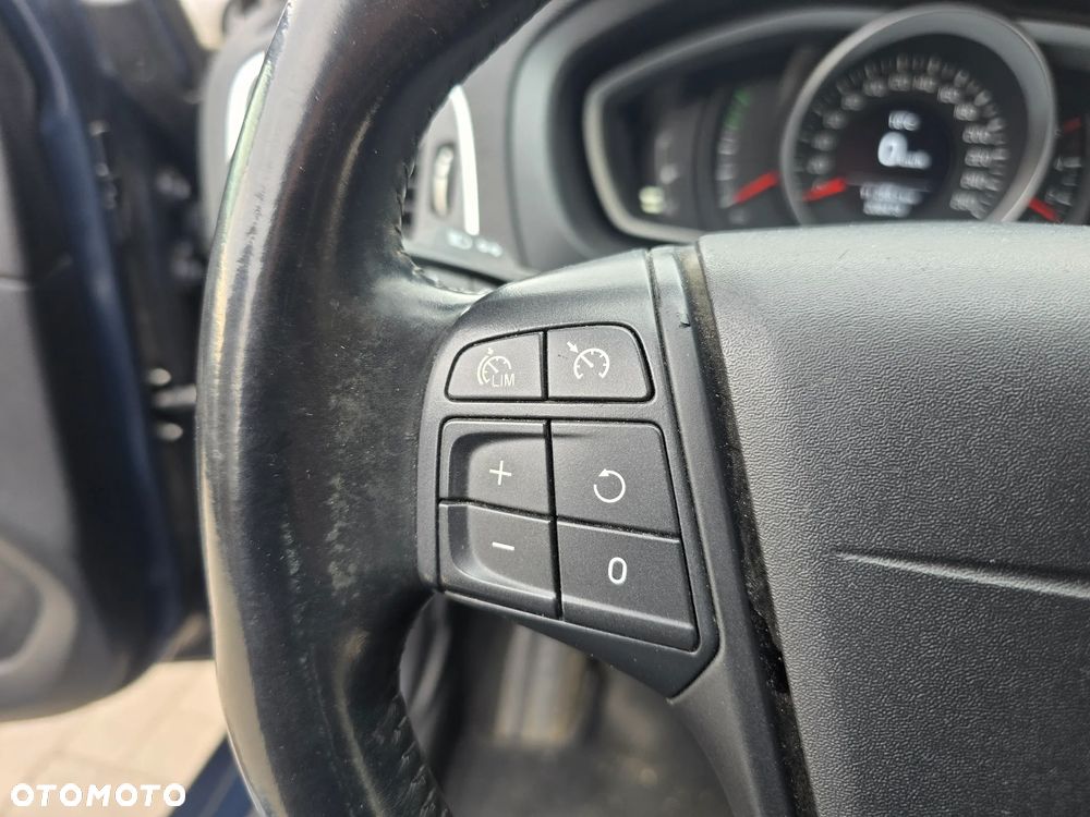 Volvo V40 - 28
