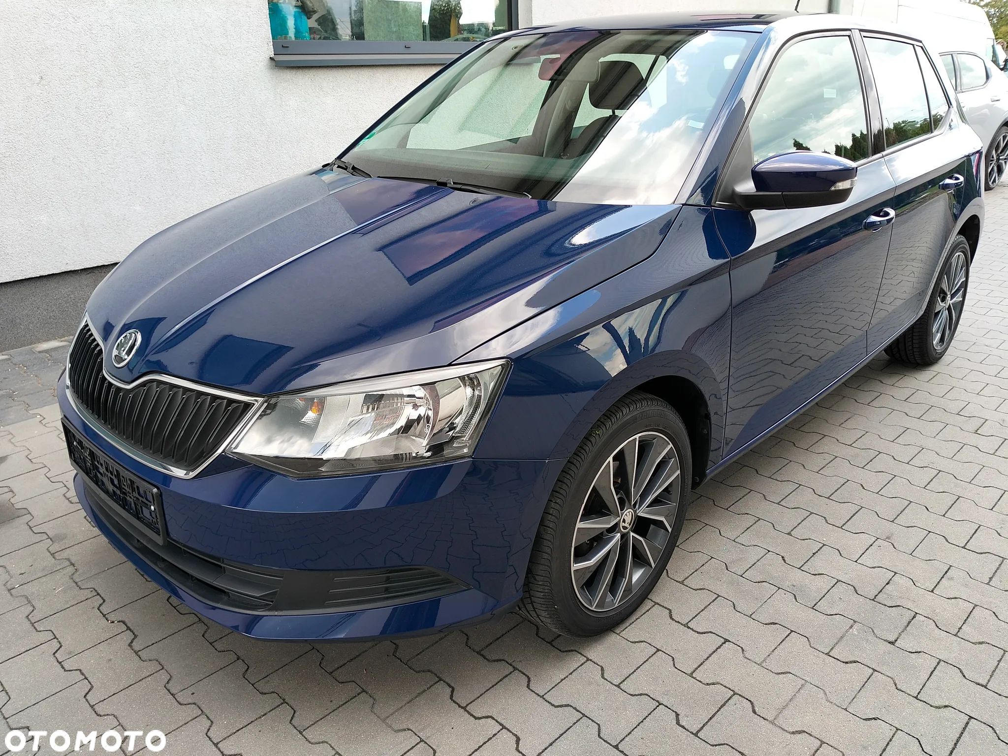 Skoda Fabia 1.0 MPI Ambition - 1