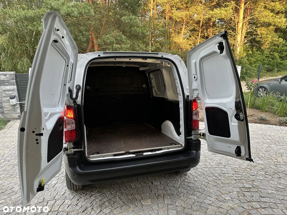 Opel Combo - 21