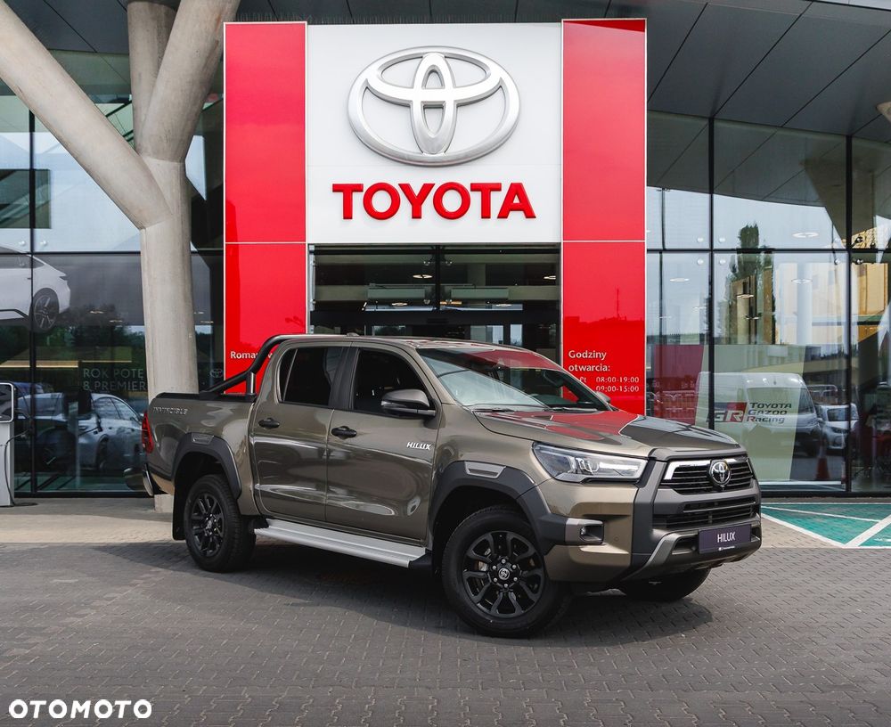 Toyota Hilux 2.8 D-4D Double Cab Invincible 4x4 - 2