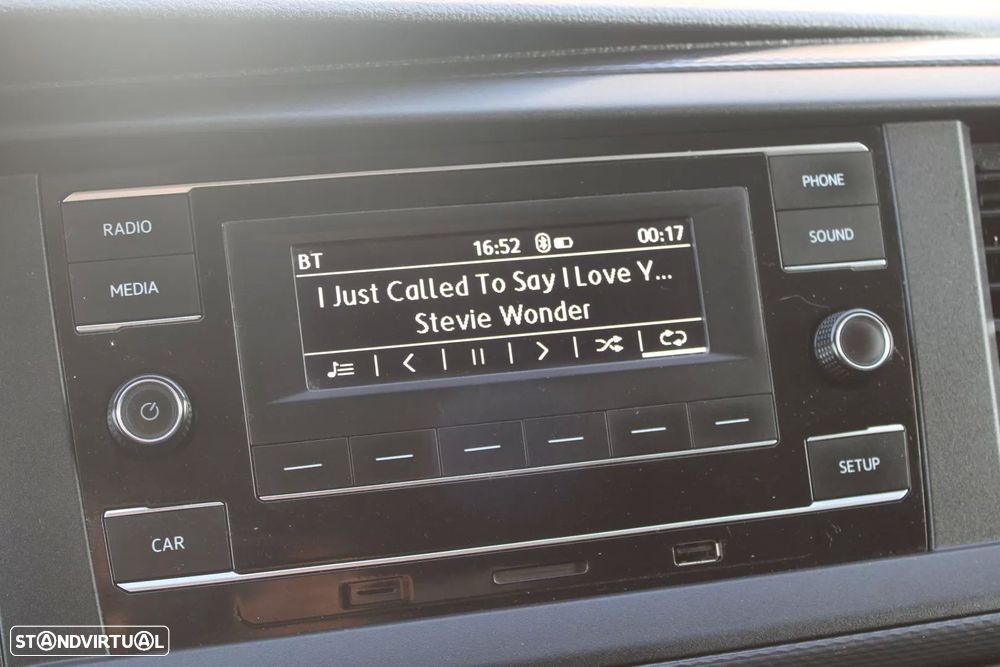 VW Transporter 2.0 TDI Confortline Extra AC - 21