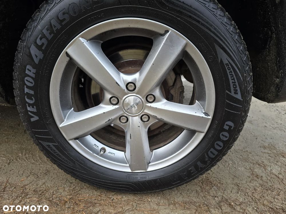 Toyota RAV4 2.0 VVT-i 4x4 - 22