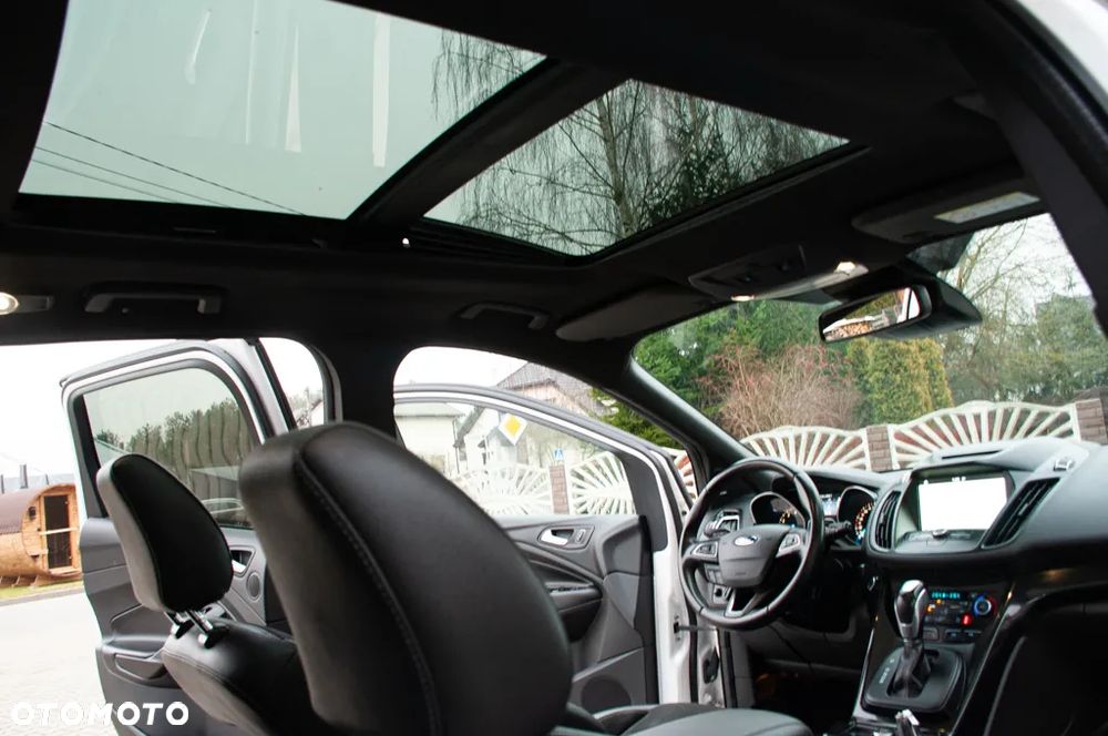 Ford Kuga 1.5 EcoBoost 4x4 Titanium - 19