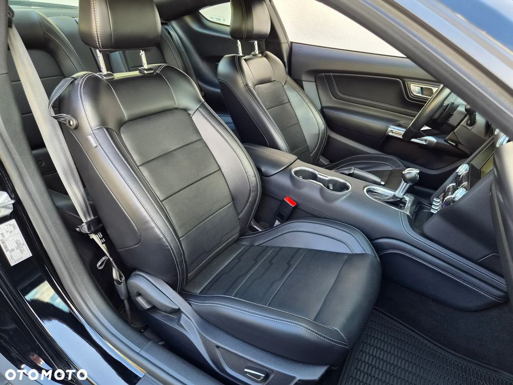Ford Mustang - 15
