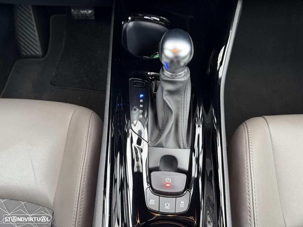 Toyota C-HR 1.8 Hybrid Square Collection - 27