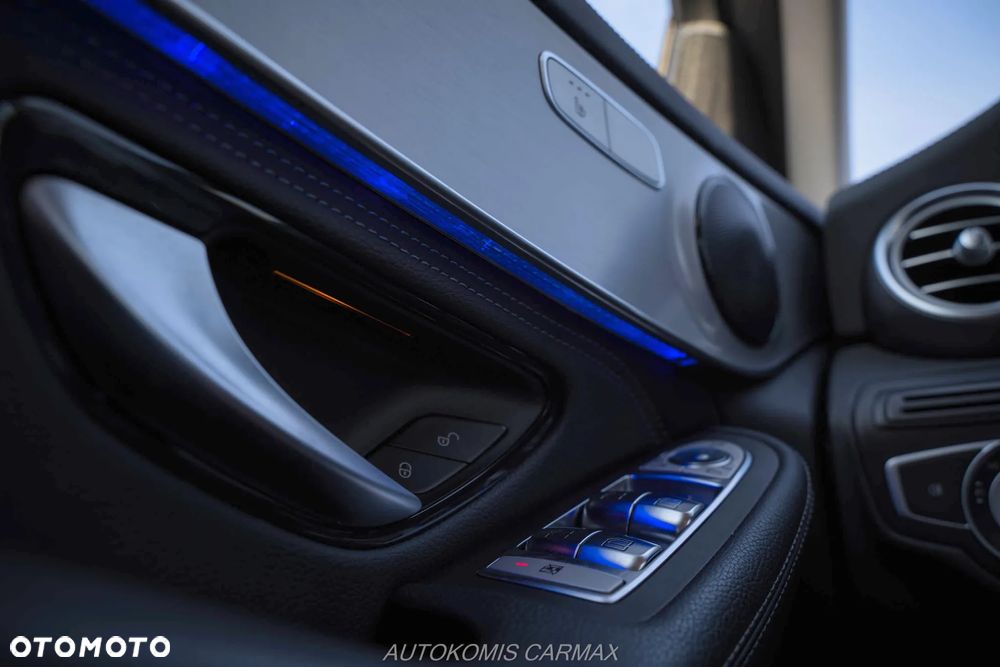 Mercedes-Benz GLC - 19