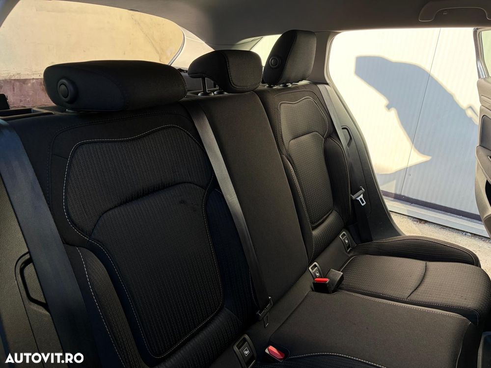 Renault Megane Blue dCi 116 Zen - 29