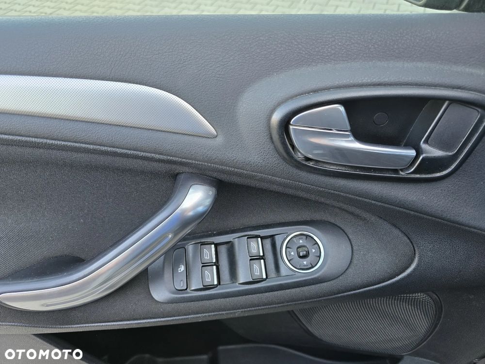 Ford Galaxy 2.0 TDCi Titanium - 26