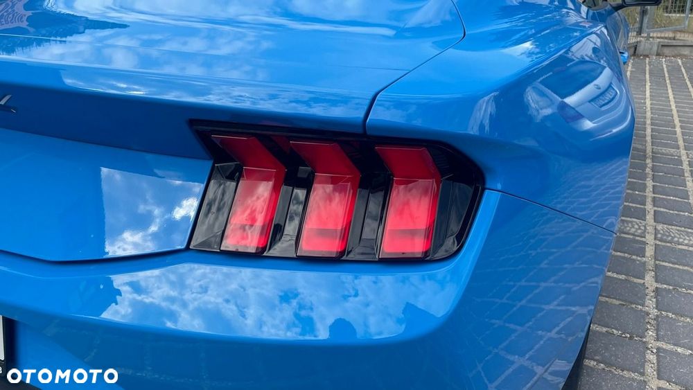 Ford Mustang - 27