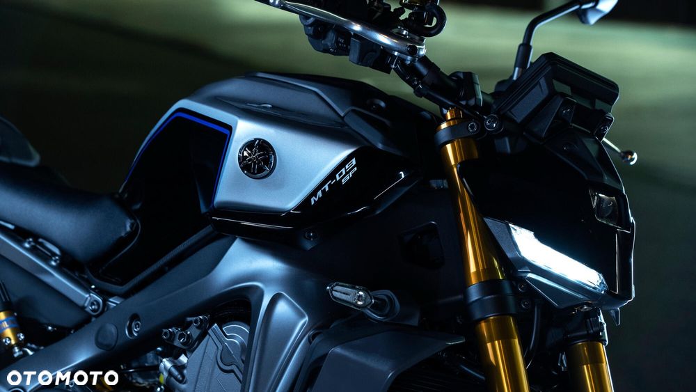 Yamaha MT - 7