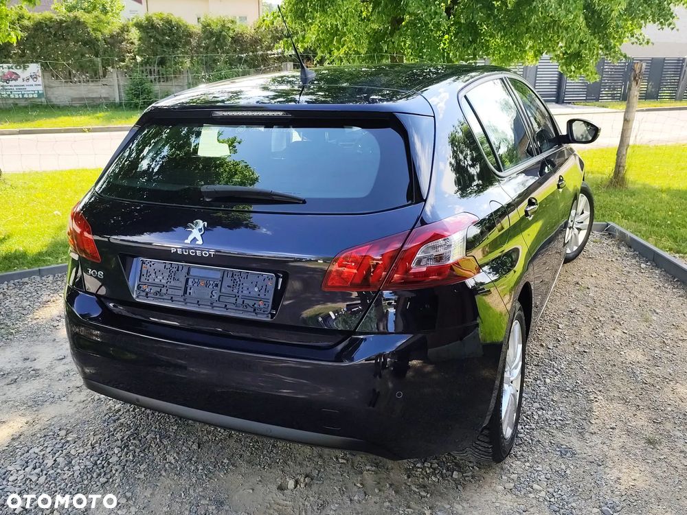 Peugeot 308 PureTech 130 GPF Stop & Start Allure - 17