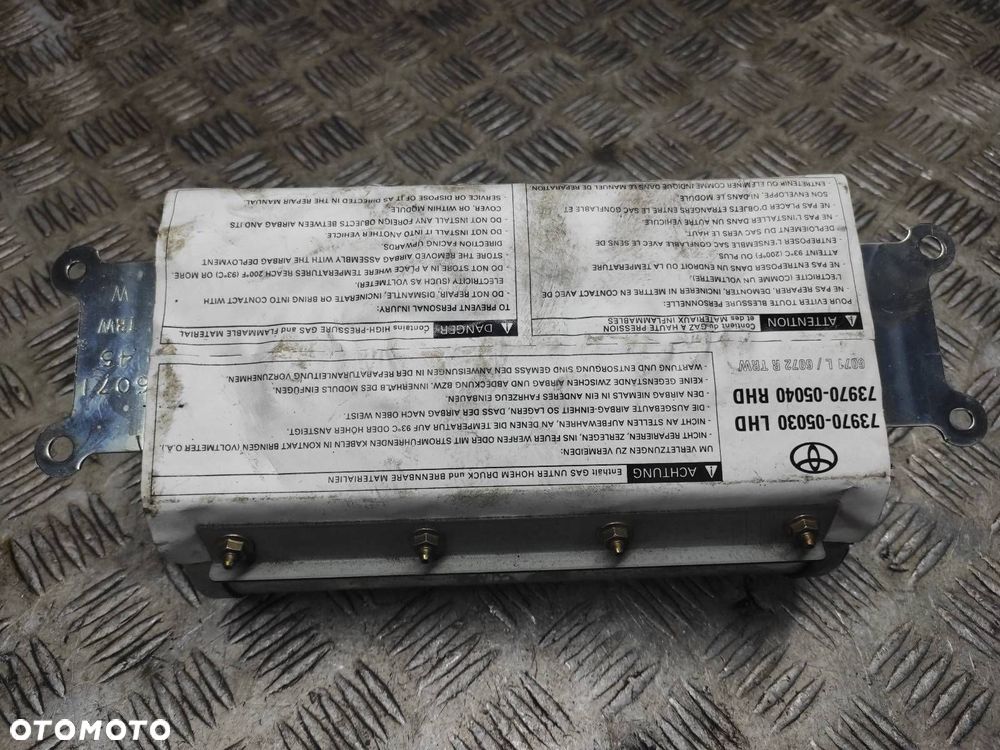 ZESTAW POSTRZAŁOWY AIRBAG TOYOTA AVENSIS T22 2.0TD - 15