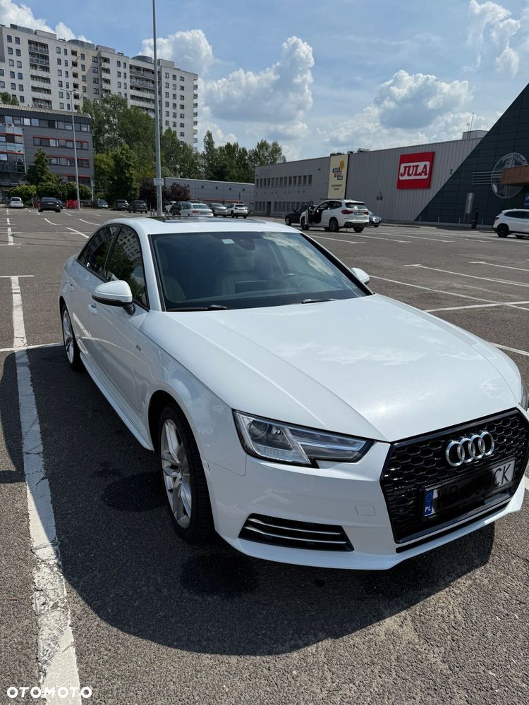 Audi A4 Limousine - 11