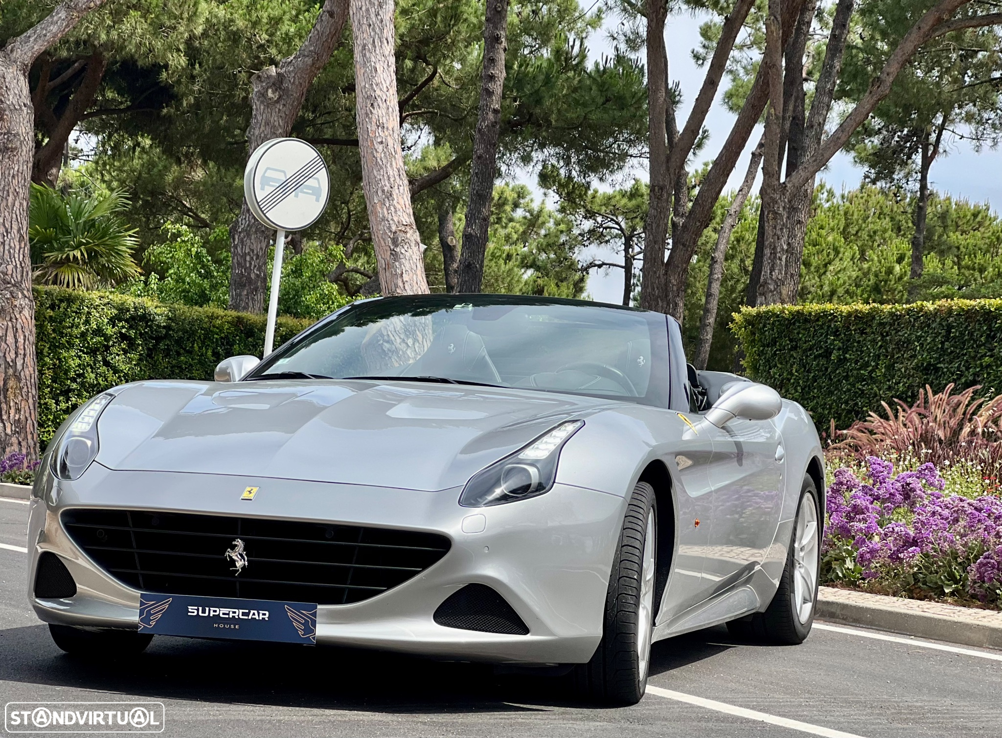 Ferrari California - 32