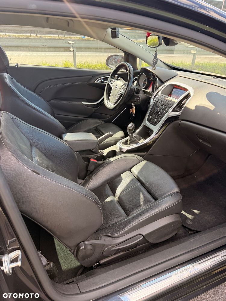 Opel Astra 1.4 T Sport - 23