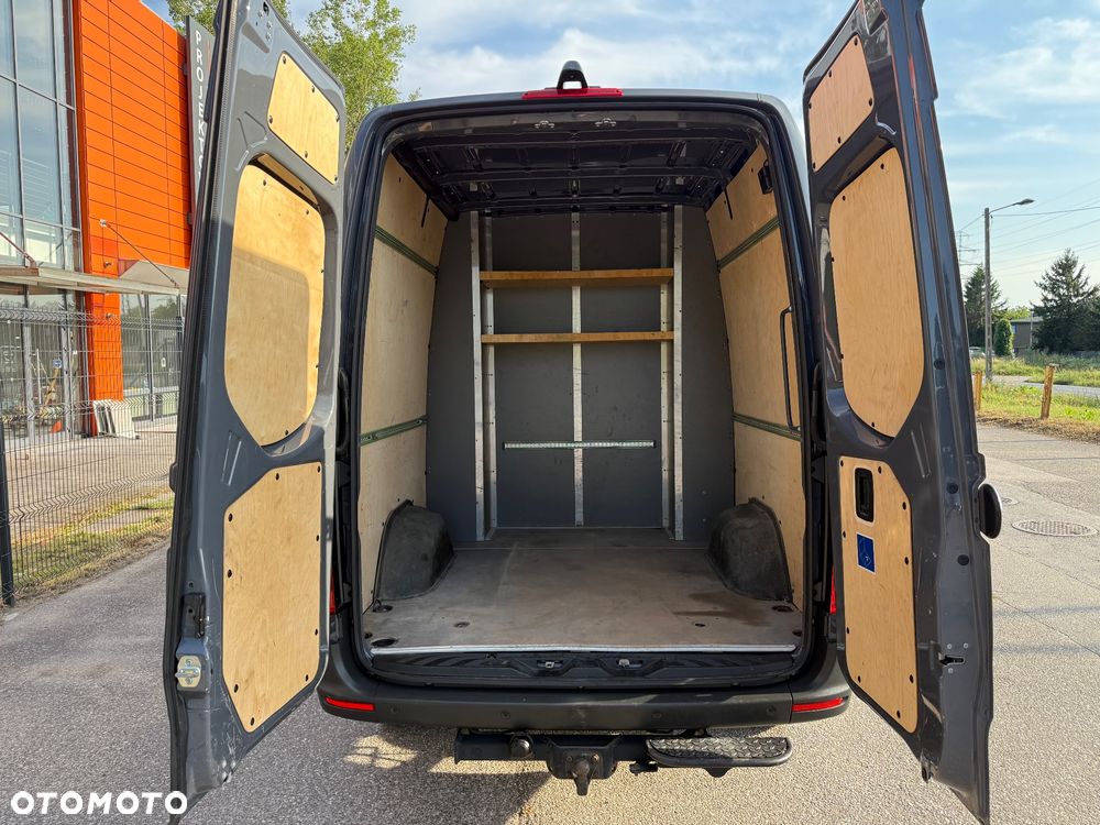 Mercedes-Benz Sprinter 319 L2h2 Brygadowka 6 osób 3.0 190 km Automat - 18