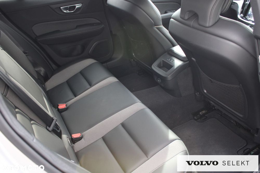 Volvo V60 - 14