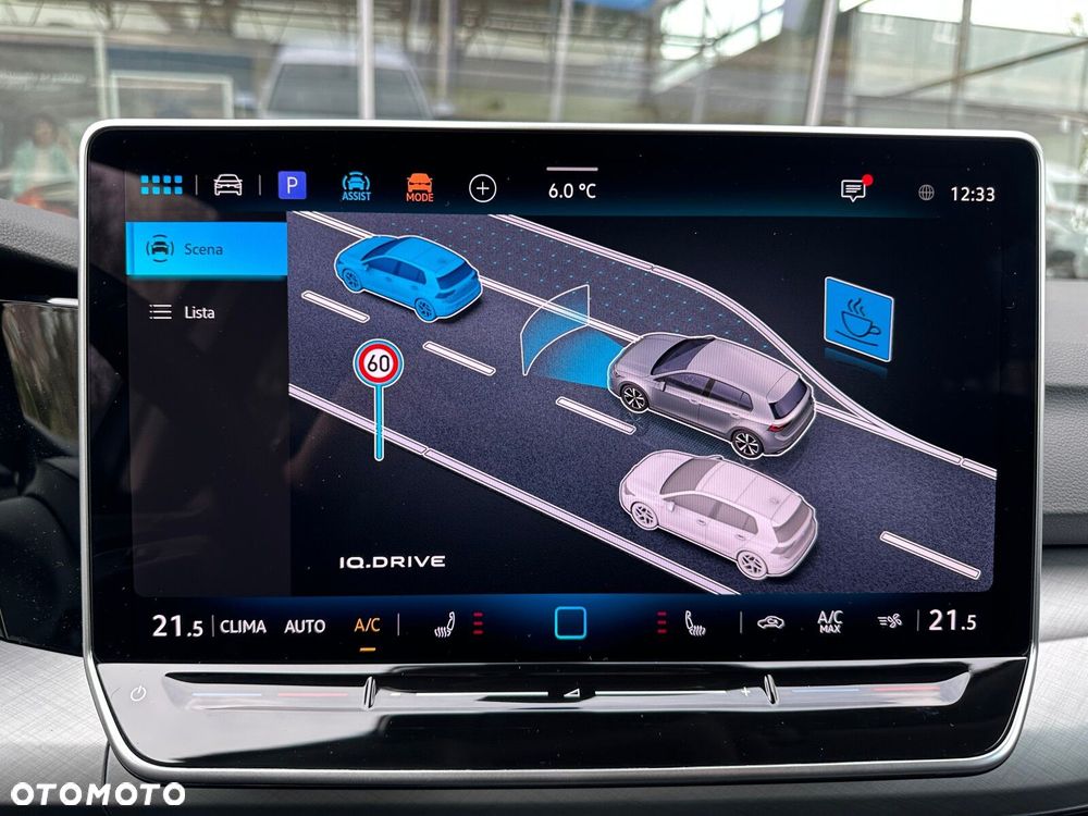Volkswagen Golf 1.5 TSI EHybrid PHEV 150kW Life Plus DSG - 22