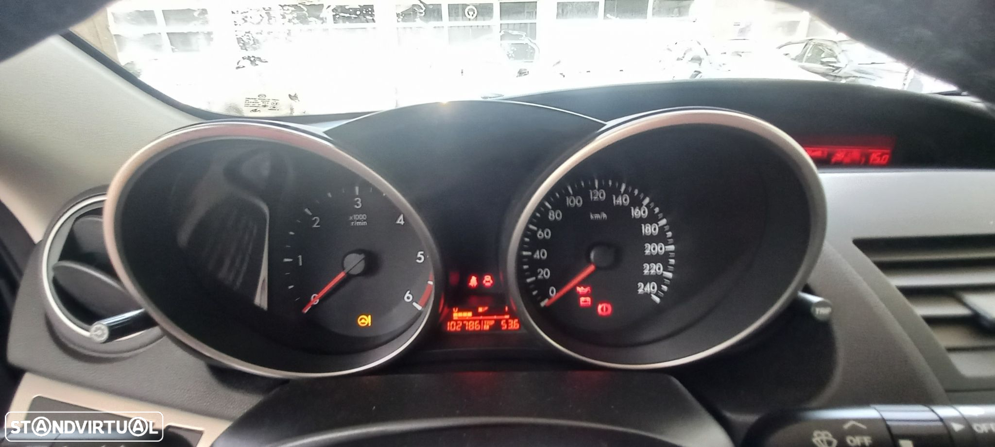 Mazda 3 MZ-CD 1.6 Comfort - 11