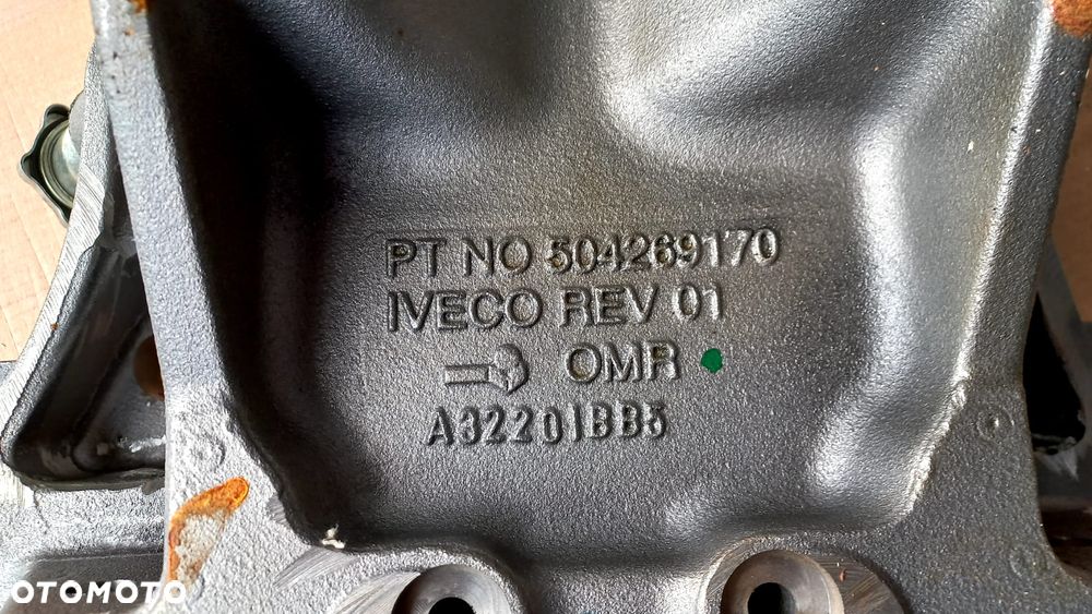 miska olejowa iveco 504269170 new holland 7630 - 2
