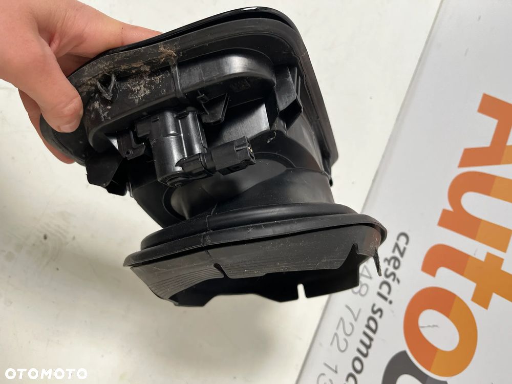 BMW X3 G01 Klapka wlewu paliwa 7405751 7405749 7405752 - 4
