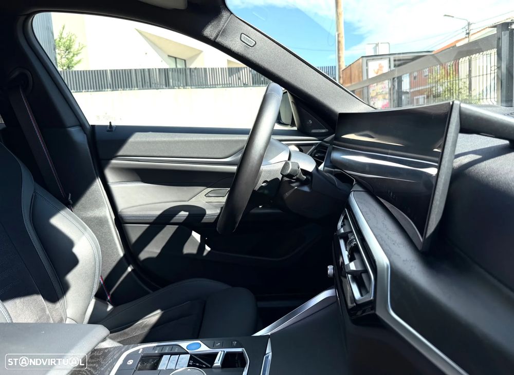 BMW i4 eDrive40 Pack Desportivo M Pro - 33