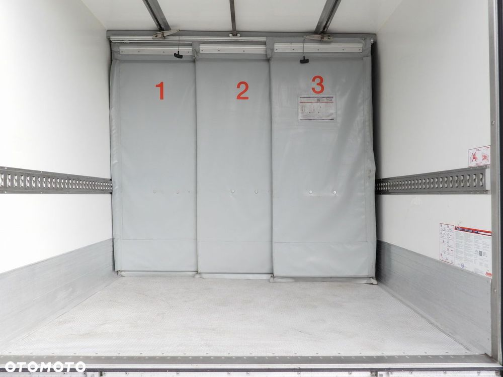 Iveco DAILY 70C17 CHŁODNIA 1*C WINDA 9 PALET ZASILANIE 230V TEMPOMAT KLIMATYZACJA PNEUMATYKA AUTOMAT HI-MATIC BLIŹNIACZE KOŁA  170KM - 19