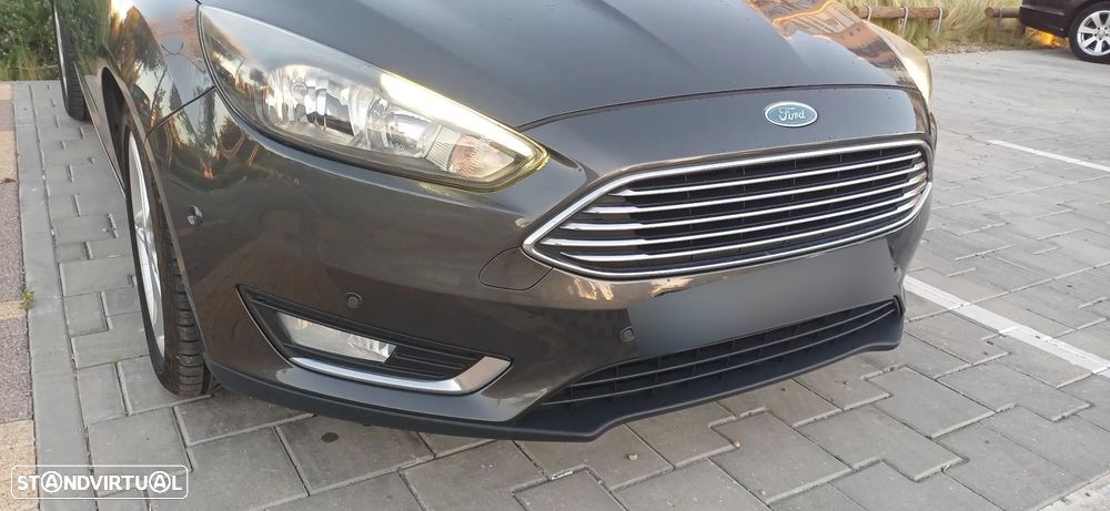Ford Focus SW 1.0 SCTi Titanium foto 2