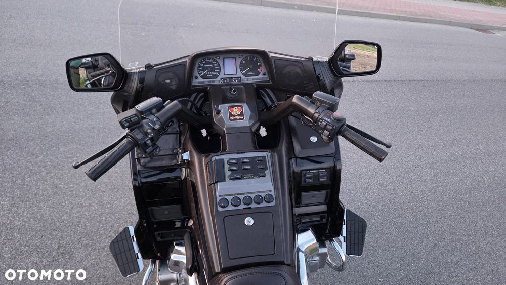 Honda GLX - 11