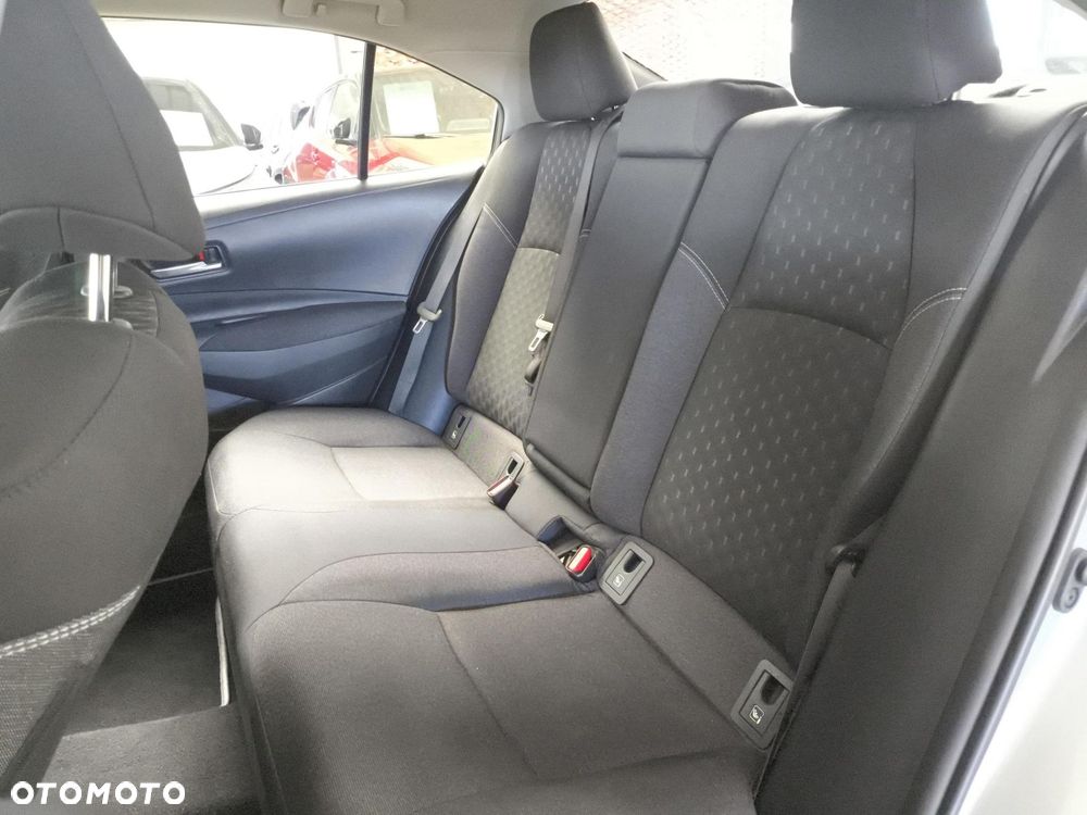 Toyota Corolla 1.8 Hybrid Style - 14