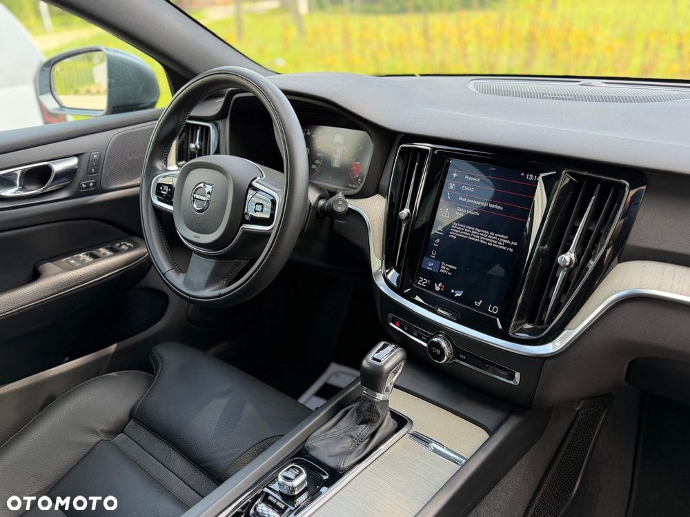 Volvo V60 Cross Country D4 AWD Geartronic Pro - 30