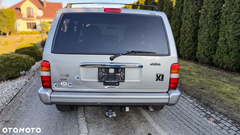 Jeep Cherokee 4.0 Limited - 11