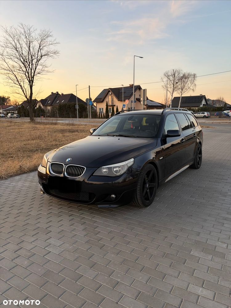 BMW Seria 5 525i - 2